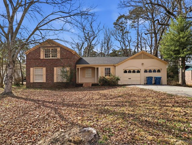 2815 ACADIA, Marshall, TX 75672