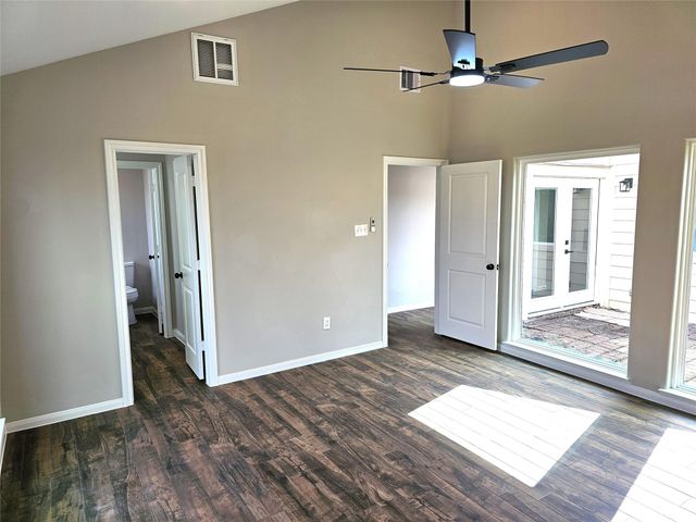 10846 Kirktown Drive, Houston, TX 77089