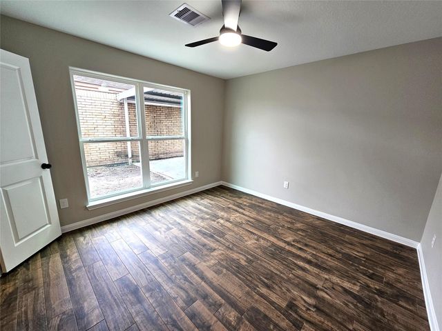 10846 Kirktown Drive, Houston, TX 77089