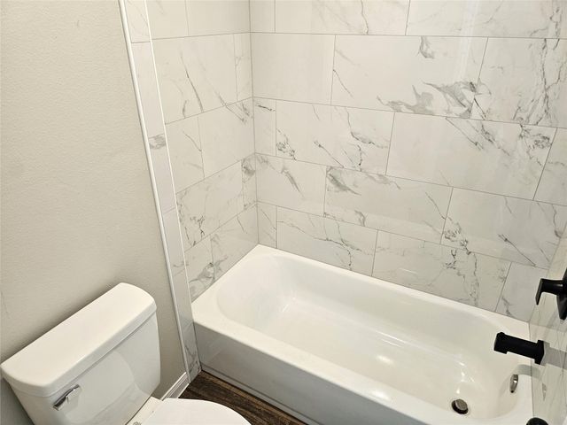 10846 Kirktown Drive, Houston, TX 77089