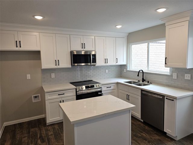 10846 Kirktown Drive, Houston, TX 77089