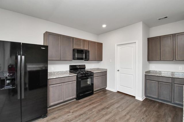 11028 Patriot Court, Cleveland, TX 77328