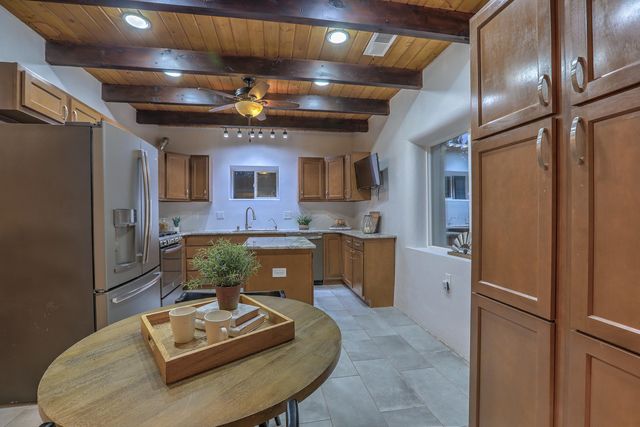 610 State Highway 165, Placitas, NM 87043