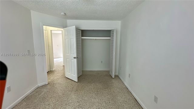 59 W 26th St 8, Hialeah, FL 33010