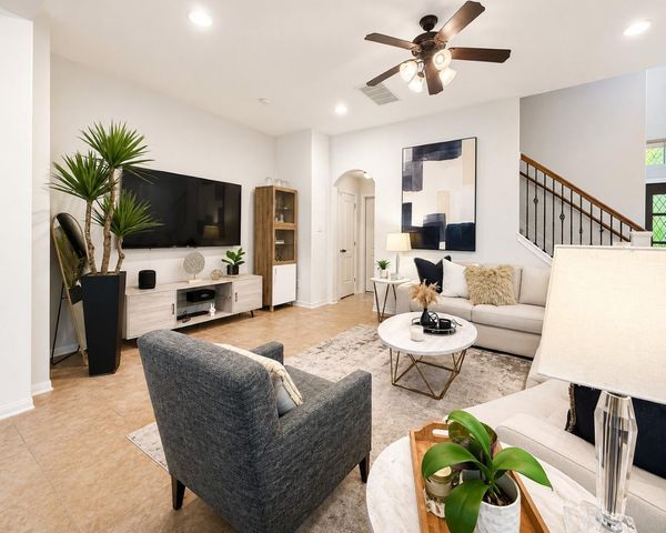 5 Cheswood Manor Drive, The Woodlands, TX 77382