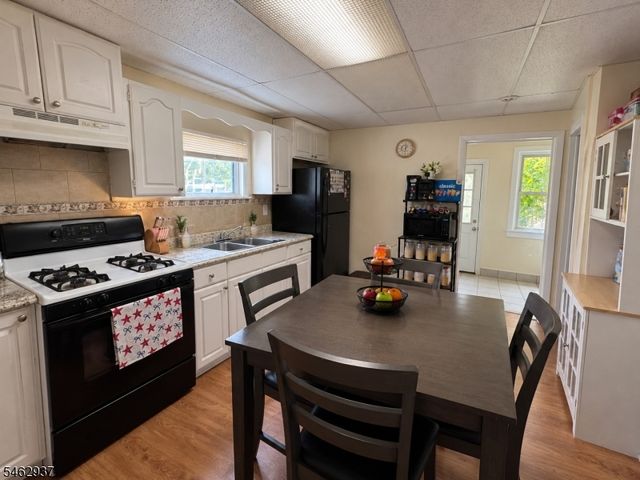 274 Sitgreaves St, Phillipsburg Town, NJ 08865