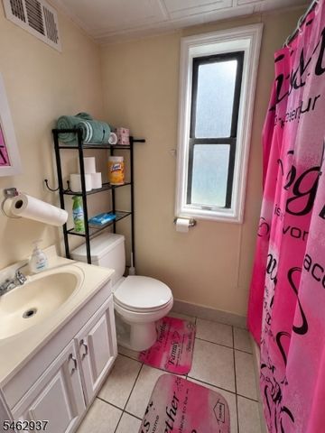 274 Sitgreaves St, Phillipsburg Town, NJ 08865
