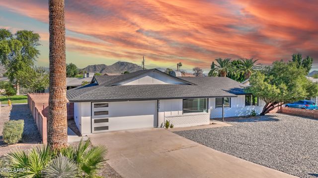 8829 N 17TH Avenue, Phoenix, AZ 85021