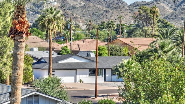 8829 N 17TH Avenue, Phoenix, AZ 85021