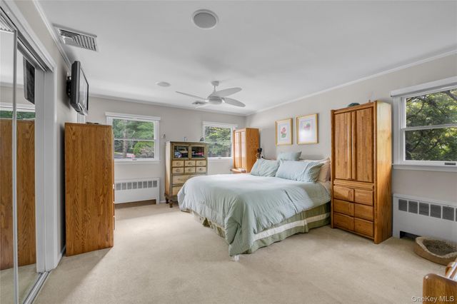 87 Teed Street, South Huntington, NY 11746