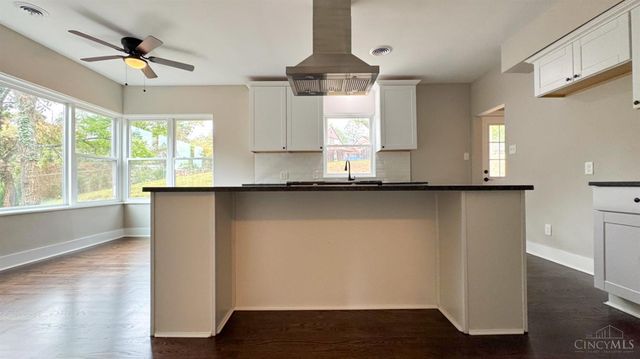 2935 Lafeuille Avenue, Cincinnati, OH 45211