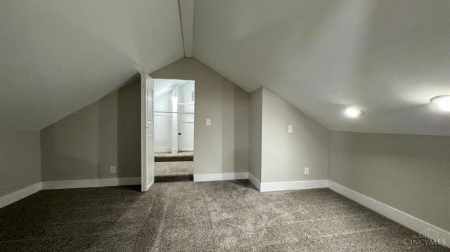 2935 Lafeuille Avenue, Cincinnati, OH 45211