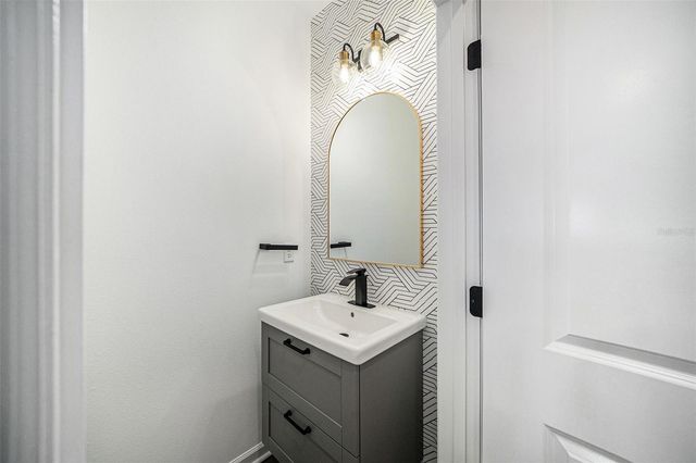 35542 BUTTONWEED, Zephyrhills, FL 33541