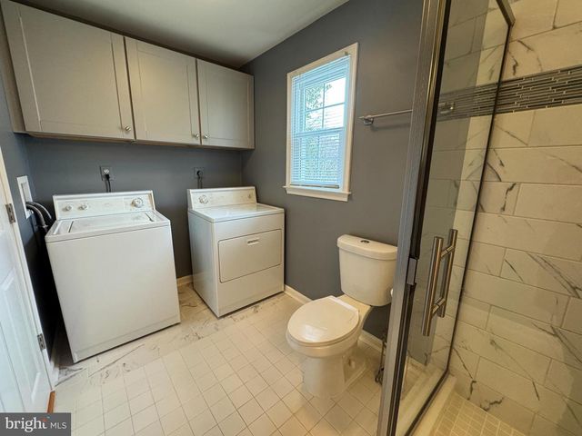 15 LINDEN HILL WAY SW, Leesburg, VA 20175