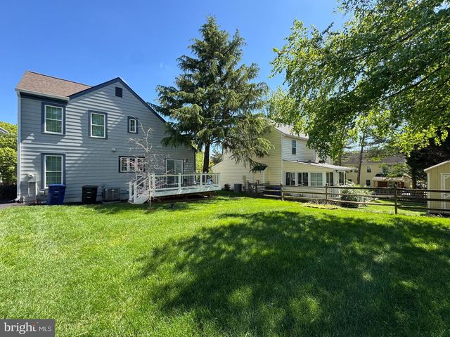 15 LINDEN HILL WAY SW, Leesburg, VA 20175