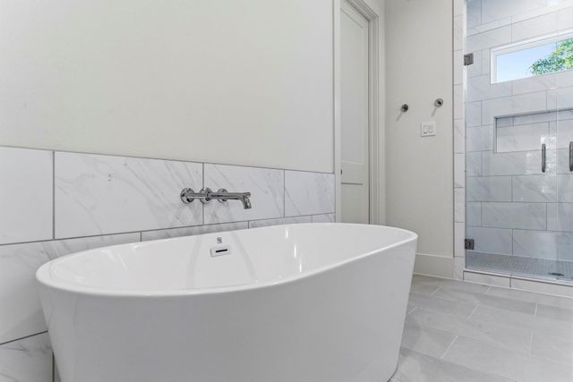 5315 Lambeth Riverside Drive, Houston, TX 77091