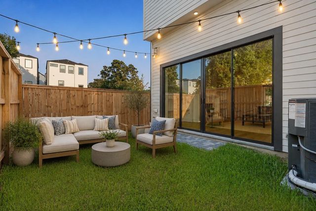5315 Lambeth Riverside Drive, Houston, TX 77091