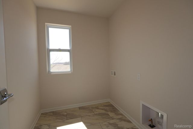 27138 Silo Drive, Saline, MI 48176