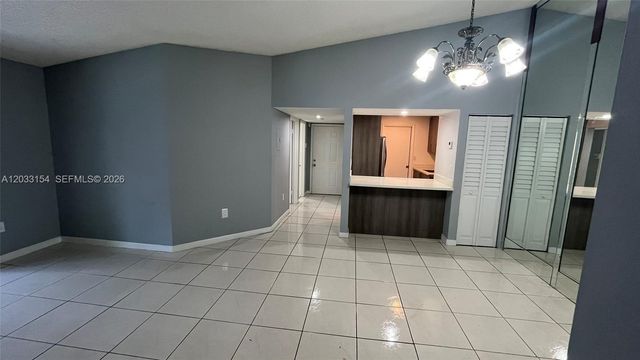 19025 NW 62nd Avenue 202, Hialeah, FL 33015