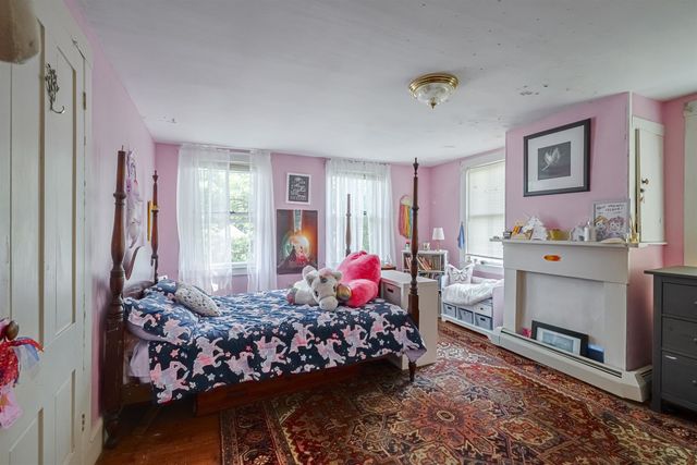 16 Francestown Road, Bennington, NH 03442