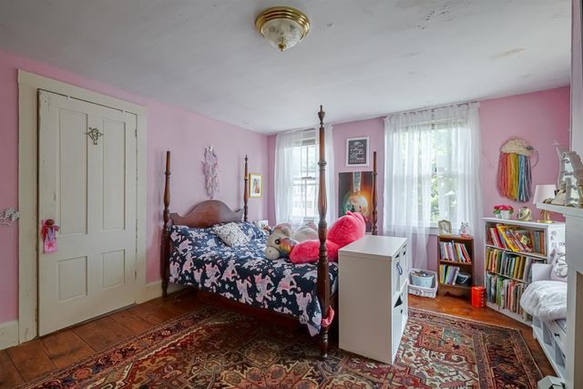 16 Francestown Road, Bennington, NH 03442