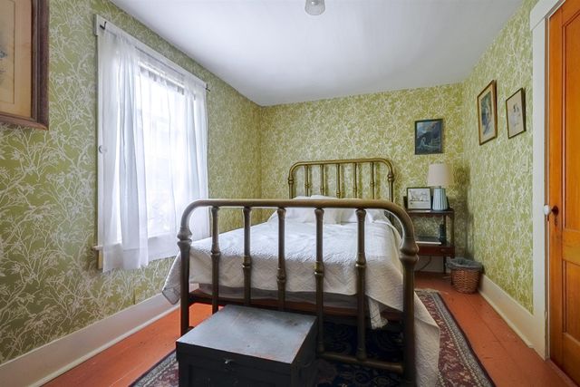 16 Francestown Road, Bennington, NH 03442