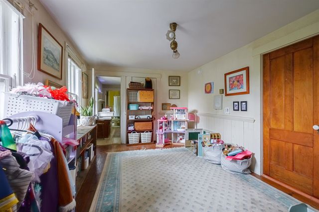 16 Francestown Road, Bennington, NH 03442