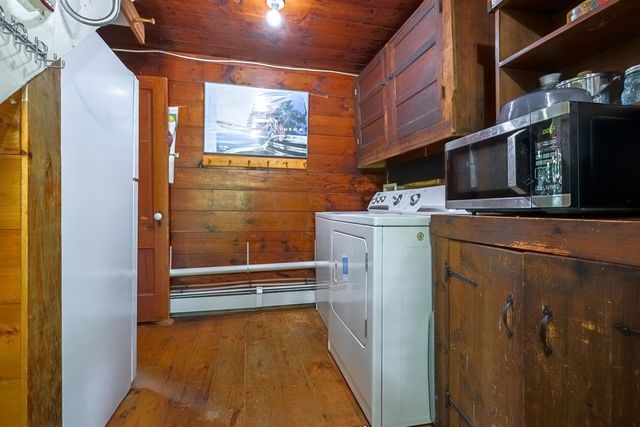 16 Francestown Road, Bennington, NH 03442
