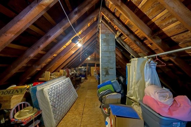 16 Francestown Road, Bennington, NH 03442