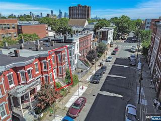62.5 Oak Street, Jersey City, NJ 07304