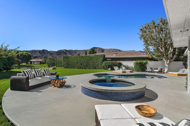 11 Sussex Court, Rancho Mirage, CA 92270