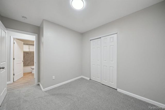 31435 Tyler Street, Wayne, MI 48184