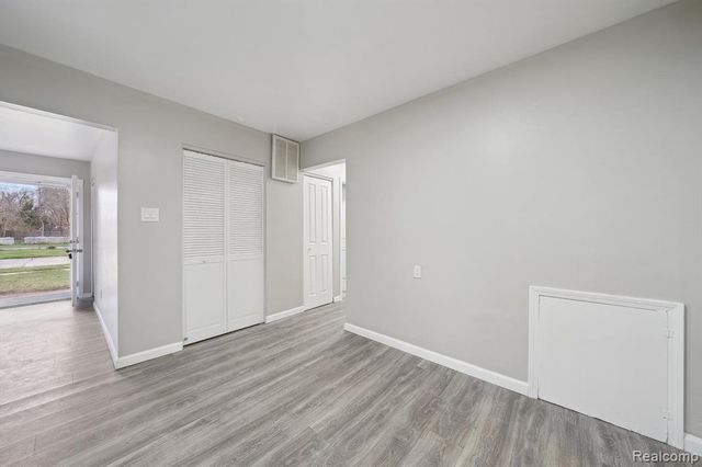 31435 Tyler Street, Wayne, MI 48184