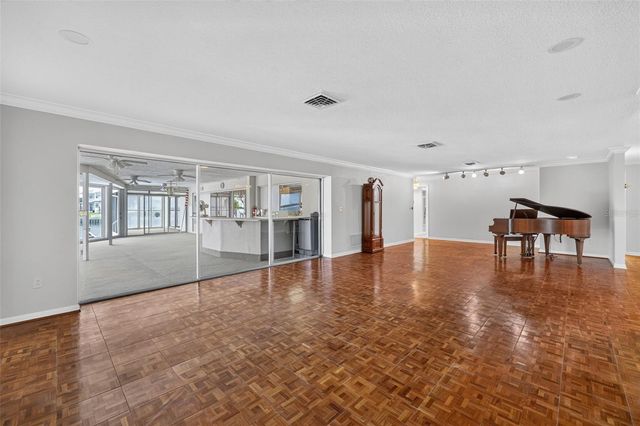 891 ISLAND WAY, Clearwater Beach, FL 33767