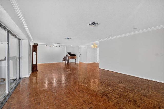 891 ISLAND WAY, Clearwater Beach, FL 33767