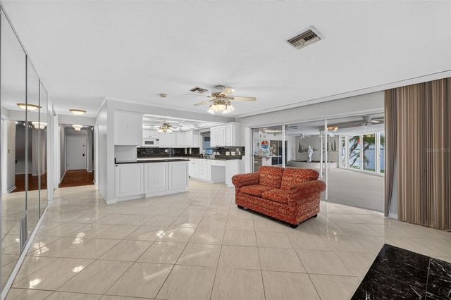 891 ISLAND WAY, Clearwater Beach, FL 33767