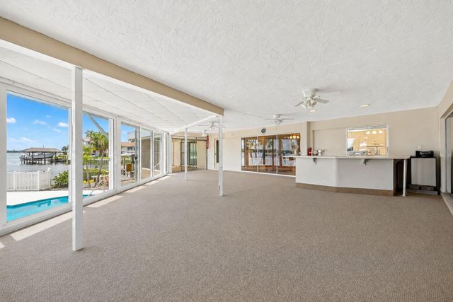 891 ISLAND WAY, Clearwater Beach, FL 33767