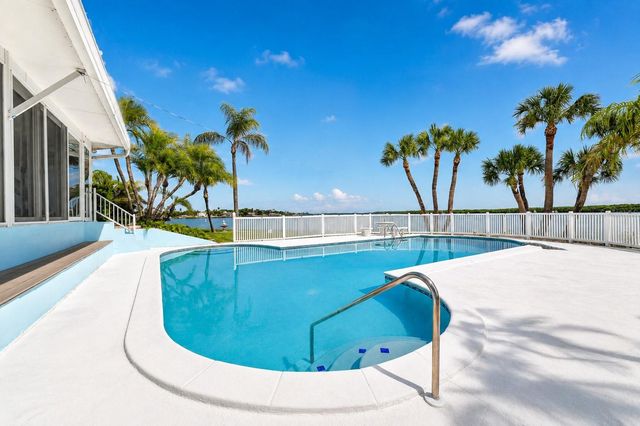 891 ISLAND WAY, Clearwater Beach, FL 33767