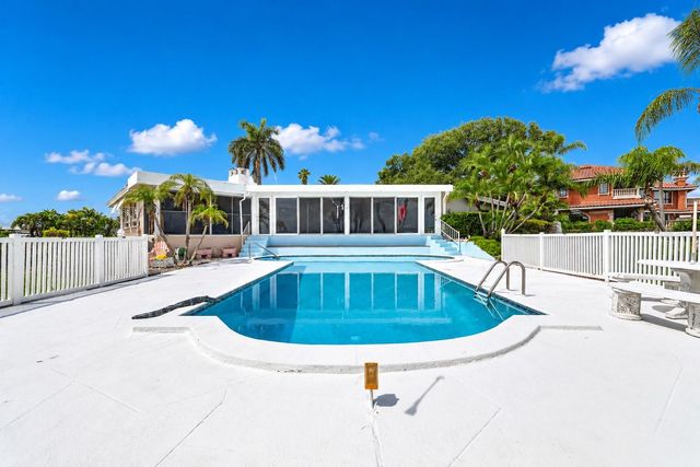 891 ISLAND WAY, Clearwater Beach, FL 33767