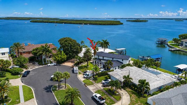 891 ISLAND WAY, Clearwater Beach, FL 33767