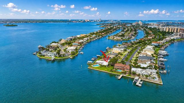 891 ISLAND WAY, Clearwater Beach, FL 33767