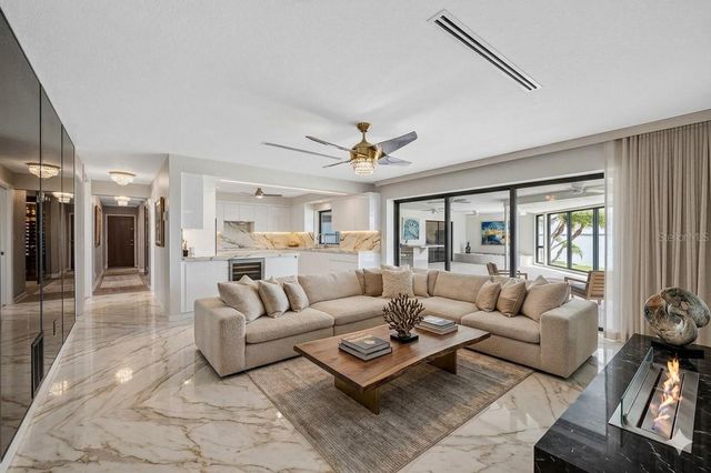 891 ISLAND WAY, Clearwater Beach, FL 33767