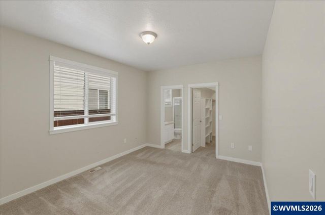 900 Trinity St NE, Albany, OR 97322