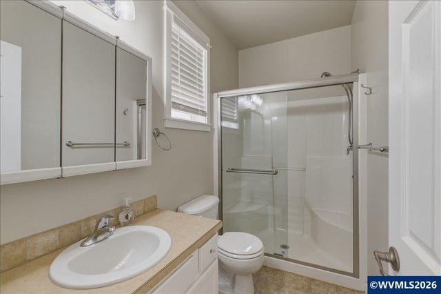 900 Trinity St NE, Albany, OR 97322