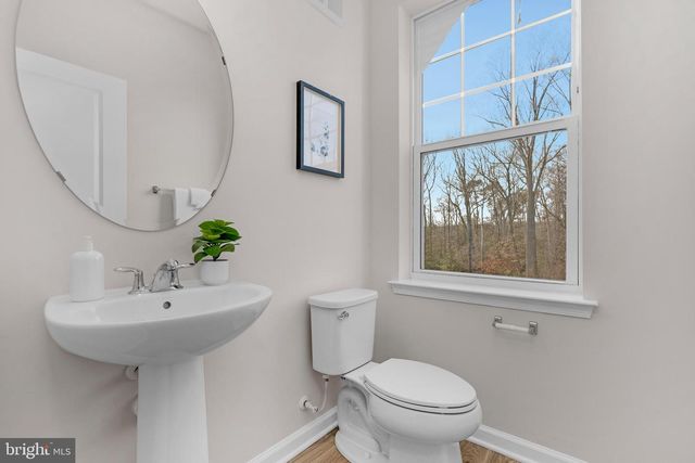 10439 JOHN GLENN ST, Lanham, MD 20706