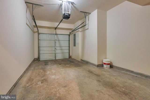 10439 JOHN GLENN ST, Lanham, MD 20706