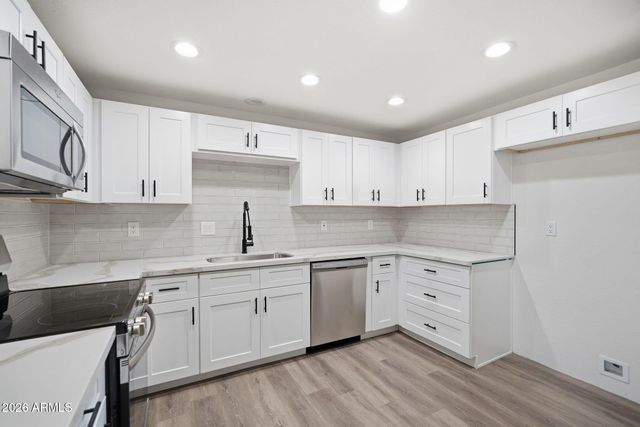 3620 E Ludlow Drive, Phoenix, AZ 85032