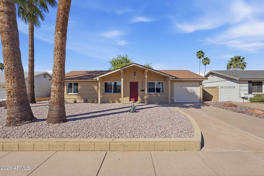 3620 E Ludlow Drive, Phoenix, AZ 85032