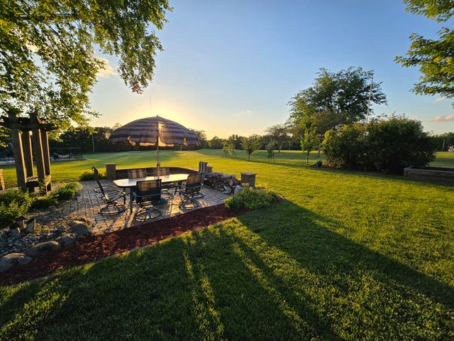 4850 Andrews Place, Pleasant Hill, IA 50327