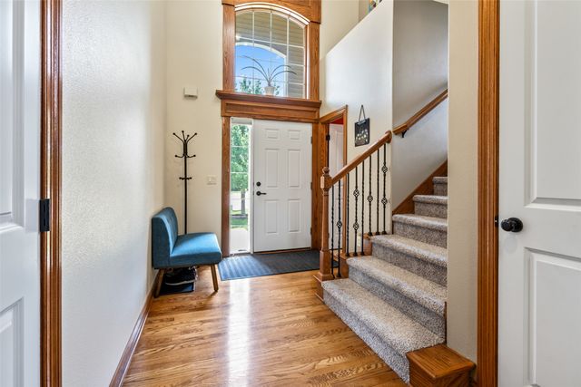 4850 Andrews Place, Pleasant Hill, IA 50327